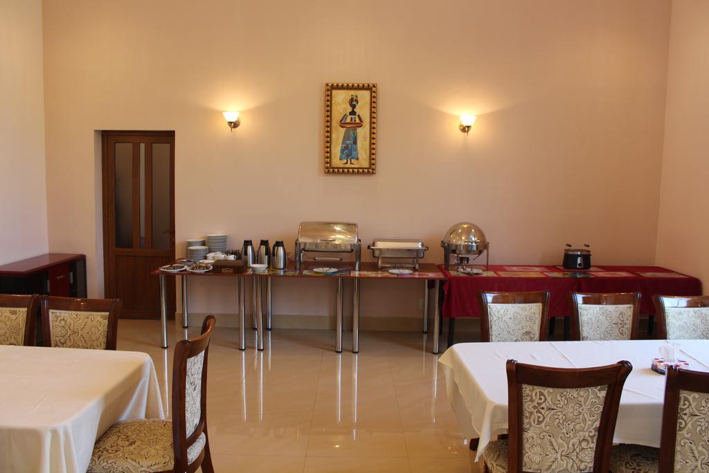 Diligence Hotel & Restaurant Dilijan Esterno foto