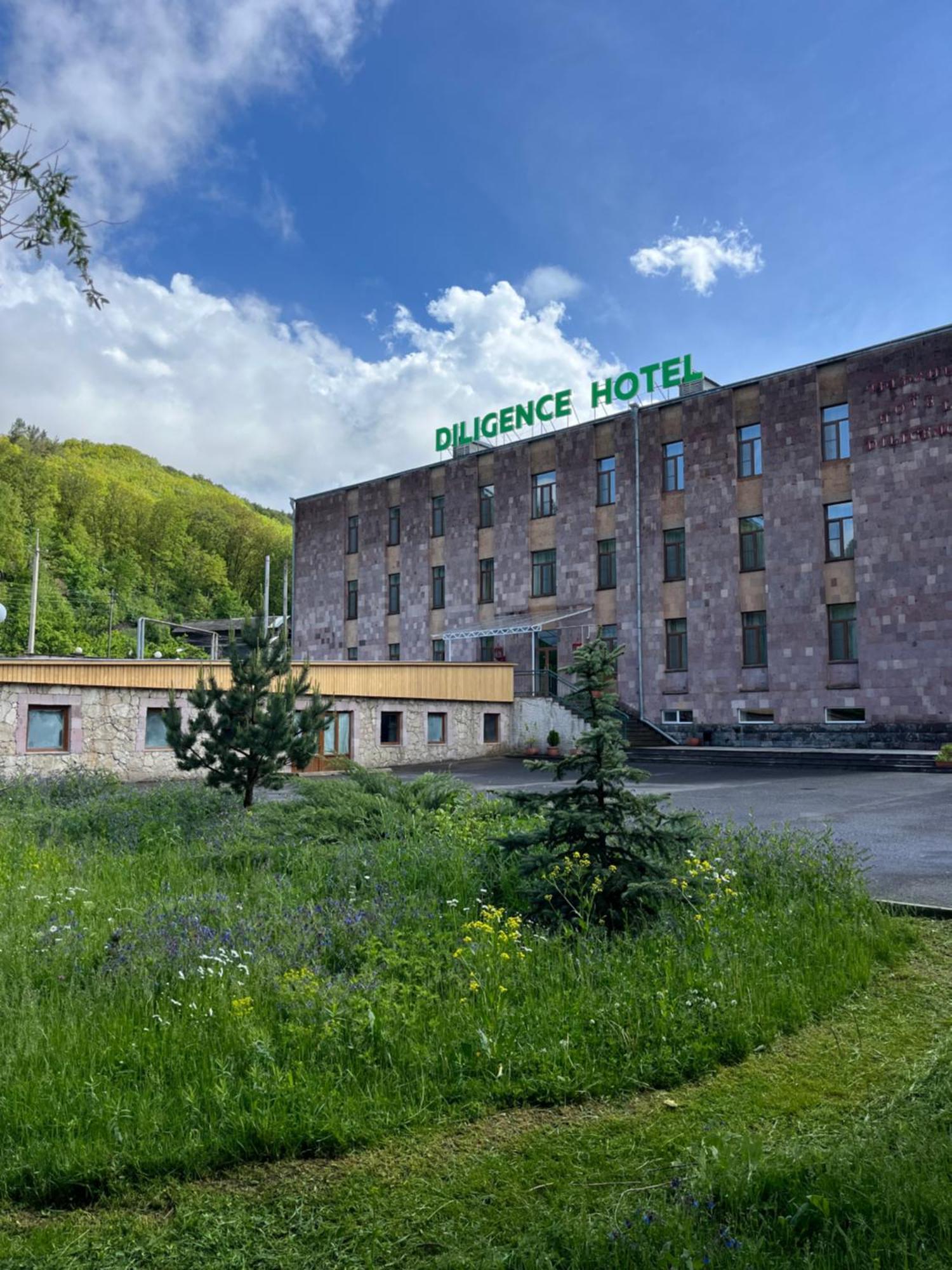 Diligence Hotel & Restaurant Dilijan Esterno foto