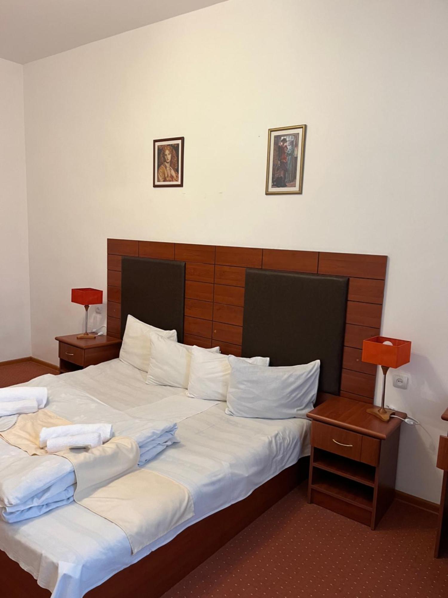 Diligence Hotel & Restaurant Dilijan Esterno foto